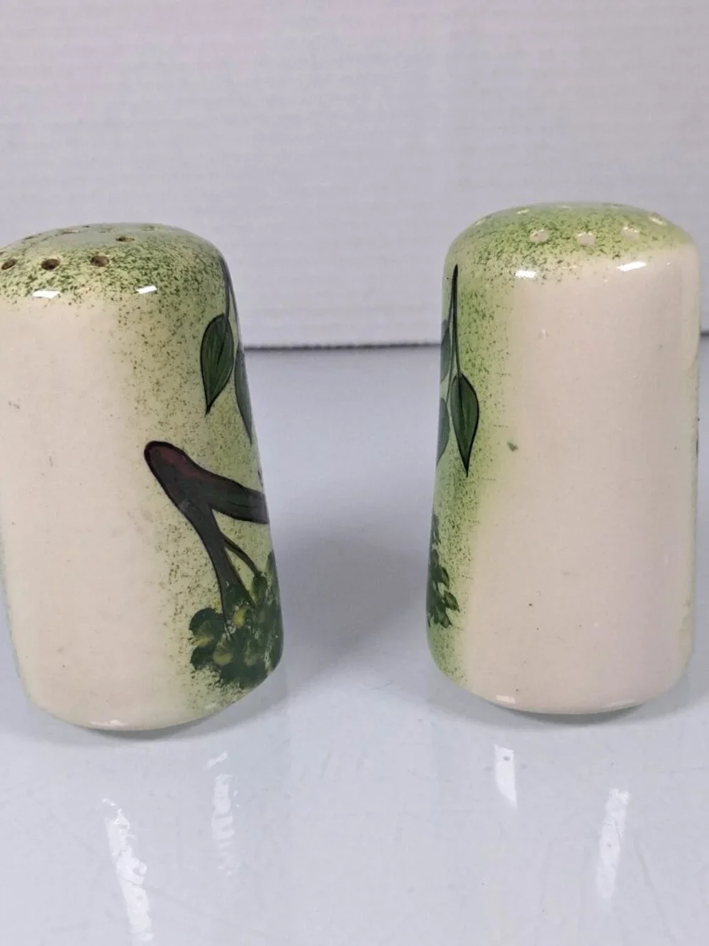 Vintage Toucan Birds Salt And Pepper Shakers Costa Rica Colorful Ceramic Signed